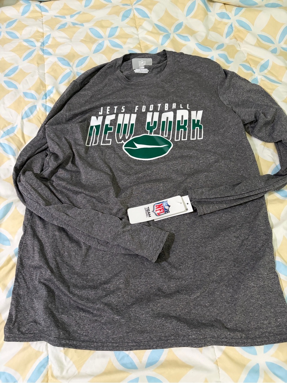 NFL New York Jets Dark Gray Long-Sleeve Tee with Green Logo